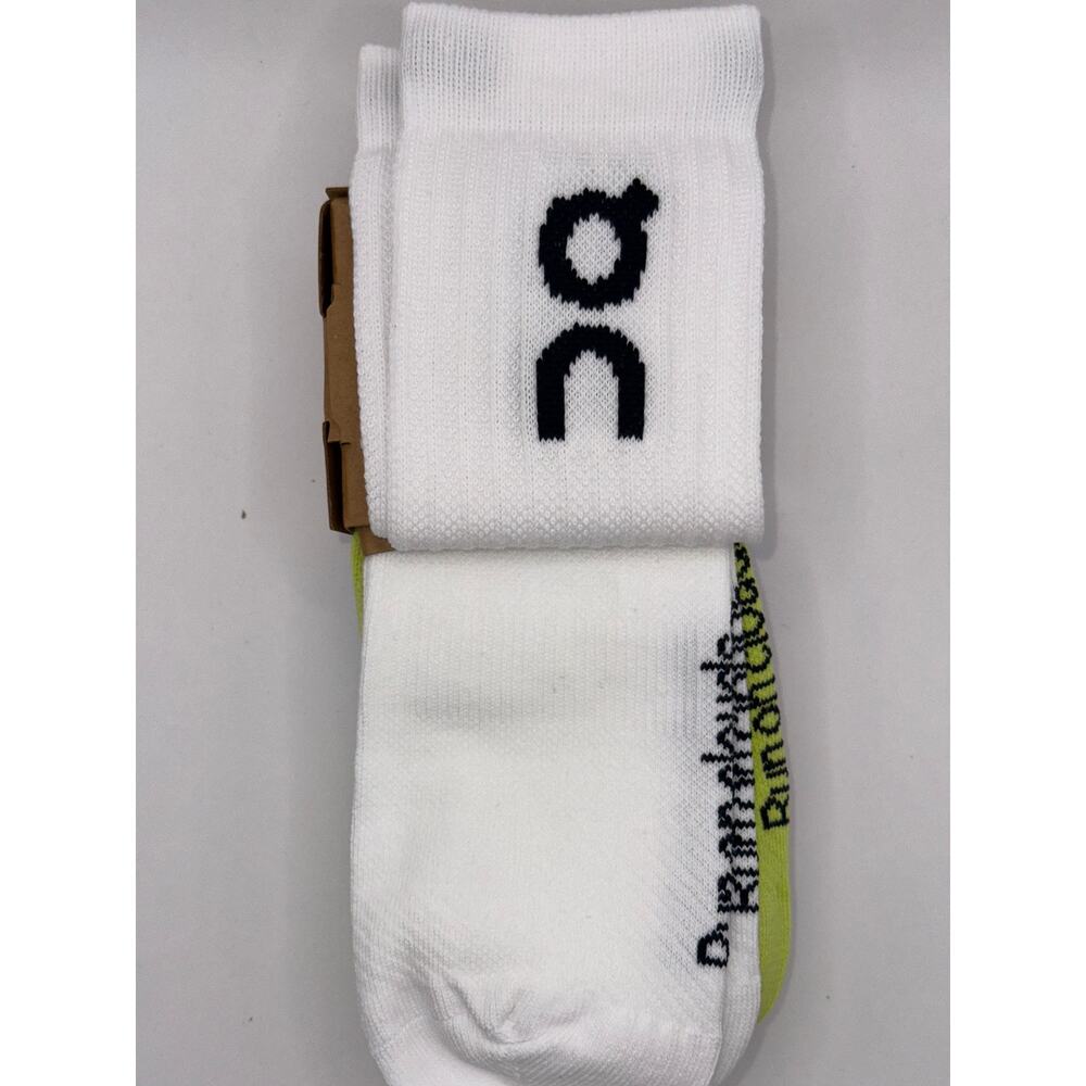3 Pairs NWT On Cloud Socks Half-Calf Size Medium or Large Unisex - Picture 3 of 3